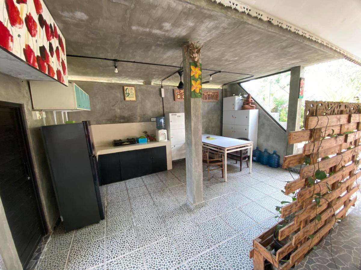 Guest House Home 46 Bali Canggu  Exterior photo